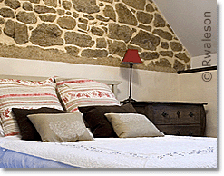 rustic French bedroom decoration