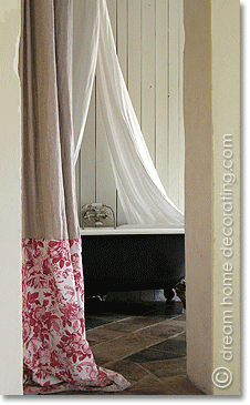 bathroom curtain: toile de jouy and heavy linen