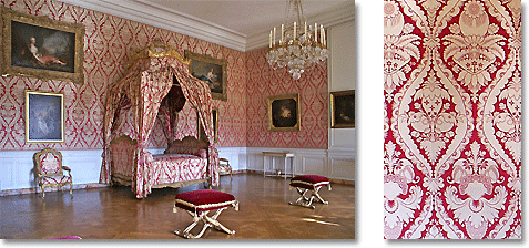 red color scheme in Versailles castle, France