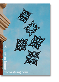 christmas window decorations: easy to make paper Christmas snowflakes