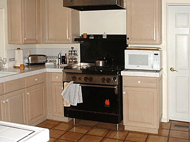 kitchen before remodel